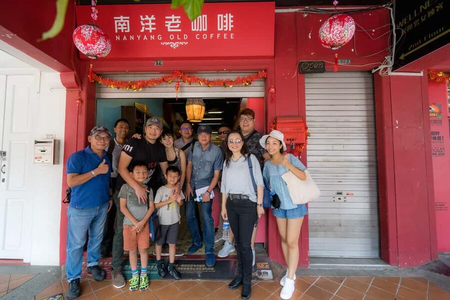 Singapore: Chinatown Hawker Food Tour with 7 Food Tastings - Key points to know before booking