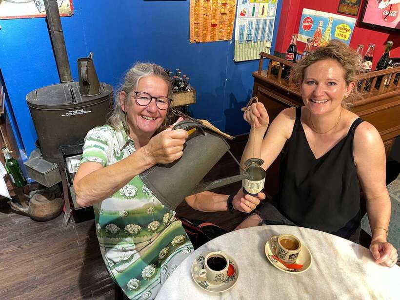 Singapore: Chinatown Hawker Guided 8-Dish Tasting Tour - Why this Chinatown food walk works