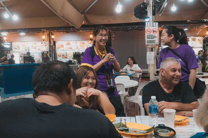 Singapore: Guided Street Food Tour at Night - Key points at a glance