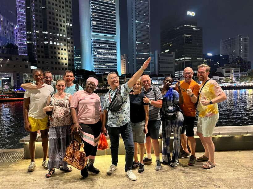 Singapore: Guided Street Food Tour at Night - Starting at Clarke Quay after sunset