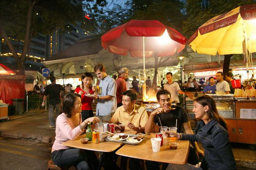 Singapore: Hawker Culture Food Tour and Sightseeing - Thian Hock Keng Temple and the Street of Harmony
