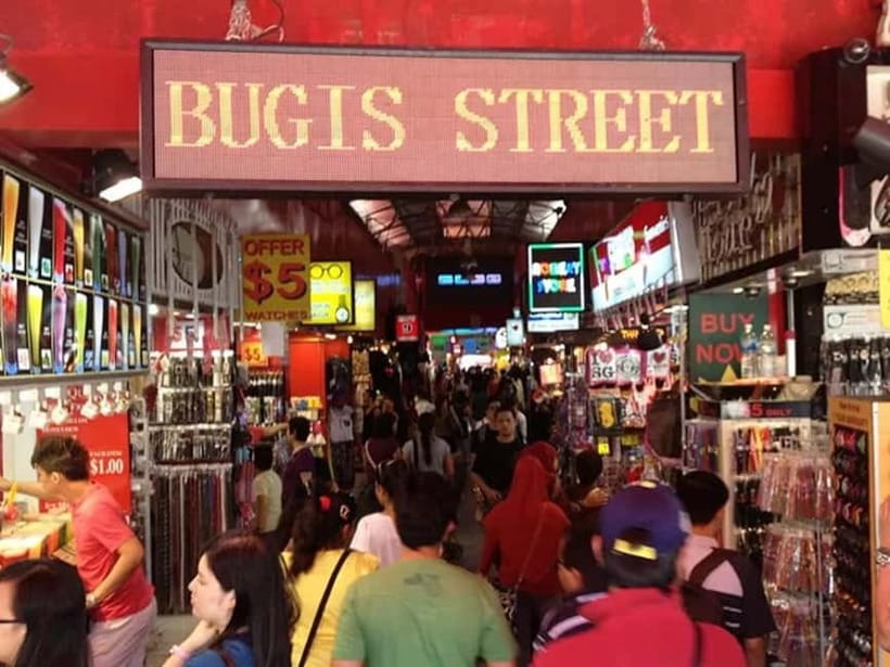 Singapore Limousine Van Tour: ️ Shopping & Street Food Trail - Key Points Before You Book