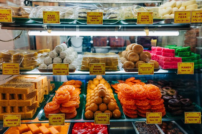 Singapore: Little India Hawker Food Tasting Tour - Group size, transport, and practical planning