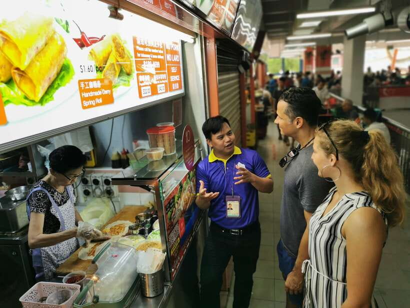 Singapore: Local Hawker Food Tour with Tastings - Hong Lim Market and Food Centre: an early taste of hawker life