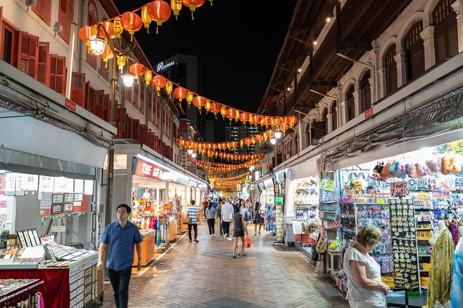 Singapore: UNESCO Street Food & Cultural Experience - Walking and transit require a little stamina