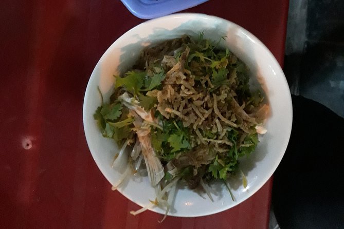 Small Group Hanoi Street Food Tour with a Real Foodie - The guides make the biggest difference