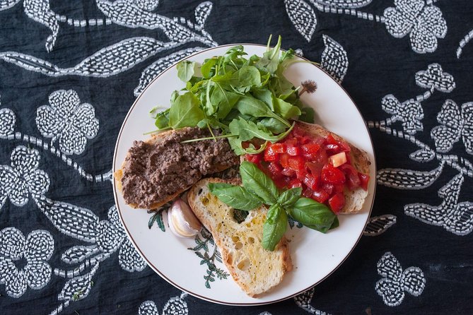 Small-group Street food tour in Aosta - How to prepare for the experience