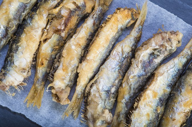Small-group Street food tour in Ischia - Starting in Ischia town or going farther afield