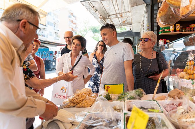 Small-group Street food tour in Rimini - Plazas, buildings, and neighborhoods along the way