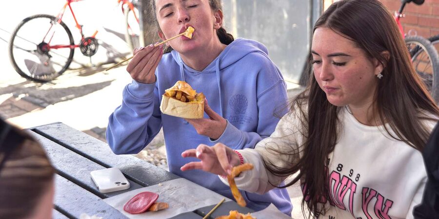 Soweto Food and Beer Tasting Walking Tour with a Local - The kota lunch: a proper street-food meal