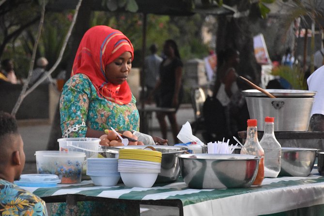Stone Town Evening Walk Tour With Visit Food Markets - How much history and food guidance you receive