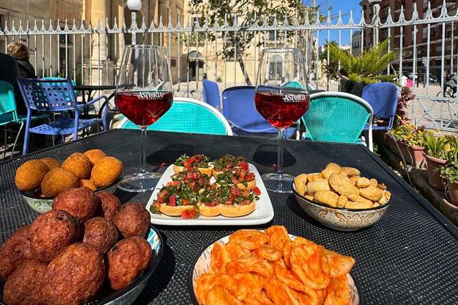 Street Food Lecce: Guided walking tour with typical food and wines. - The guides make the biggest difference