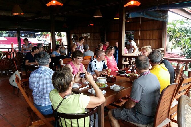 Street Food private Tour in Siem Reap - Meeting local food sellers and trying Khmer snacks