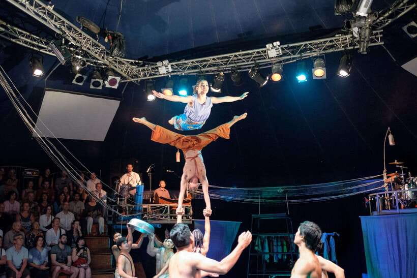 Street Food Tour and Phare Circus with Tuk-Tuk Transfers - Num Banh Chok and the flavors of Khmer noodles