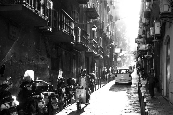 Street Food Tour in Naples - The panoramic ride by bus or van