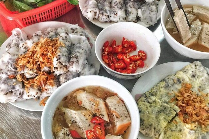 Street Food Tour with a Guide - First, know that the tour has ended