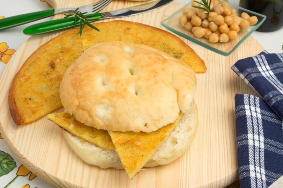 Street Food Walking Tour: Discover Livorno’s Local Flavors - How Much Food Do You Actually Get?