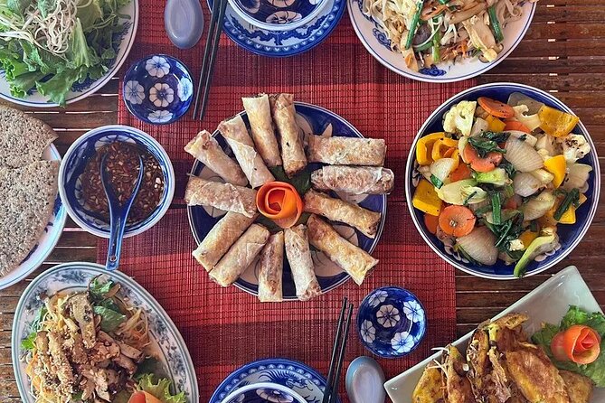 Street Food Walking Tours With Colourful Lanterns Boat Ride - Is $55 a fair price?