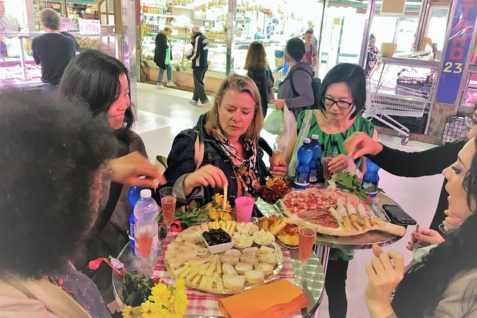 StreetFood D'Luxe Experience: Tastes of Turin | Semi-Private - Timing, walking, and practical comfort
