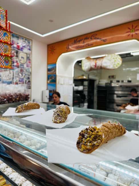 Syracuse: Street Food Walking Tour in Ortigia with Tastings - Who will enjoy this Ortigia food walk most?