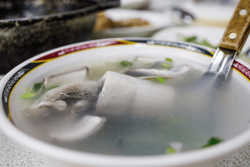 Taipei: 2-Hour Raohe Night Market Walking Tour - Key points at a glance
