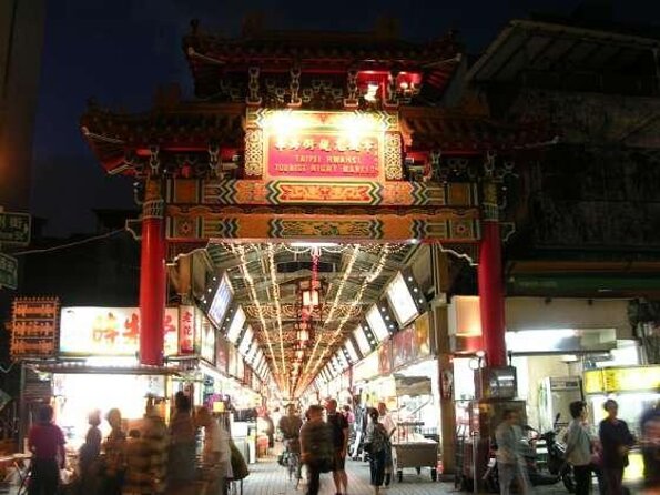 Taipei Food Tour: Night Market & Convenience Store(Food Included) - Key points to know before booking