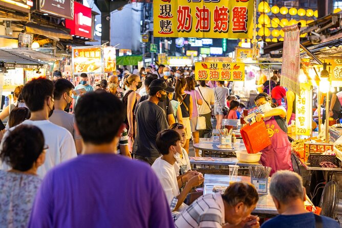 Taipei Street Food & Night Market Tour with a Local: Private & Custom - Oyster omelets, stinky tofu, and pepper cakes