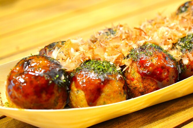Takoyaki making experience ~Japan's popular street food~ - The best part is learning the difficult turn