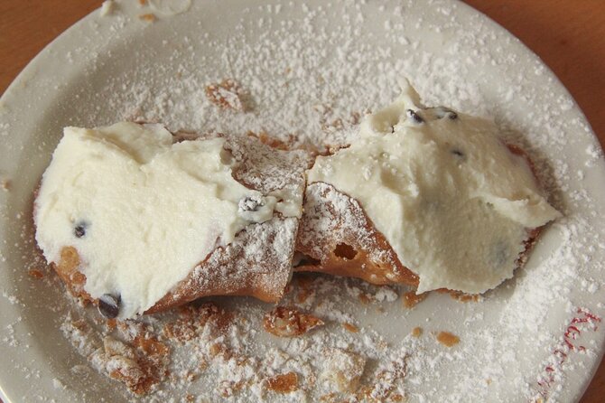 Taormina Cultural Walk and Street Food Experience - Taormina’s old streets after dark