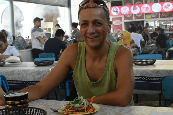 Tashkent Vegan Street Food Tour - Vegan beshbarmak near the National Library