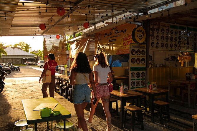 Taste & Explore Bali: Denpasar Street Food & Historic Sites - Why this Denpasar food walk is different