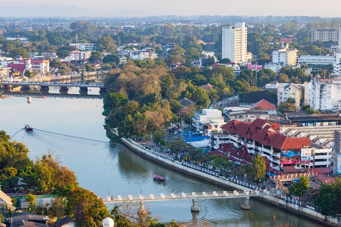 Taste of Chiang Mai: Michelin Guide Street Food Small Group 2Hr - What the $31 price includes