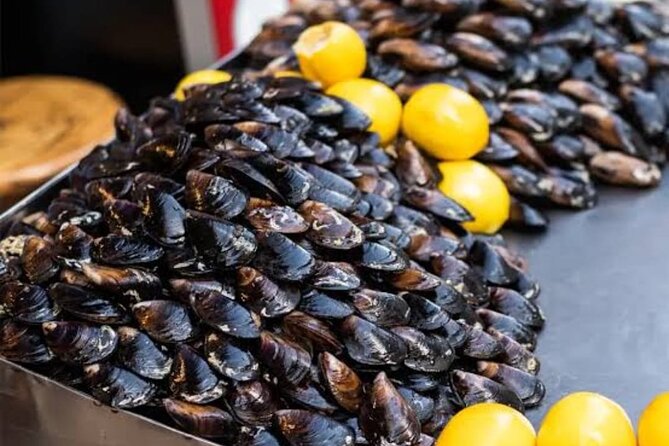 Taste Of Old City Street Food Tour with Local Guide - Künefe and the sweet finish