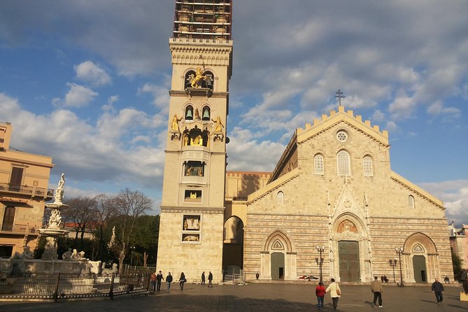 TASTE OF SICILY: Taormina, Messina + sicilian street food tasting - Messina Cathedral and two Sicilian classics