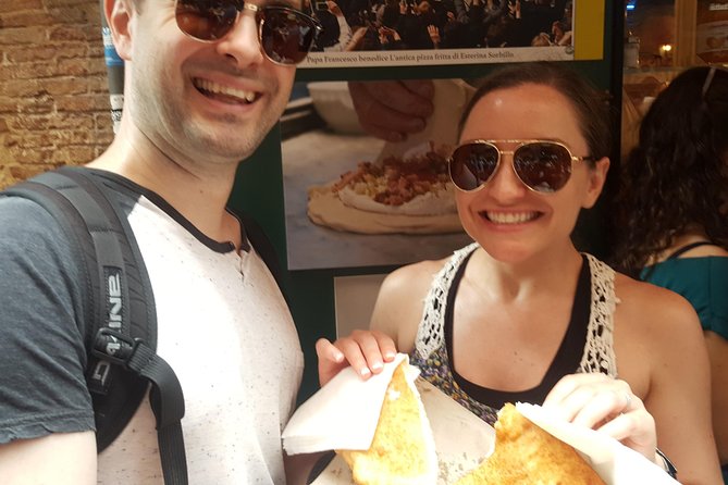 Tasty Naples Street Food Tour of MustEat Gourmet Specialties and MustSee Sites - Piazza del Gesù and the walk toward Via Toledo