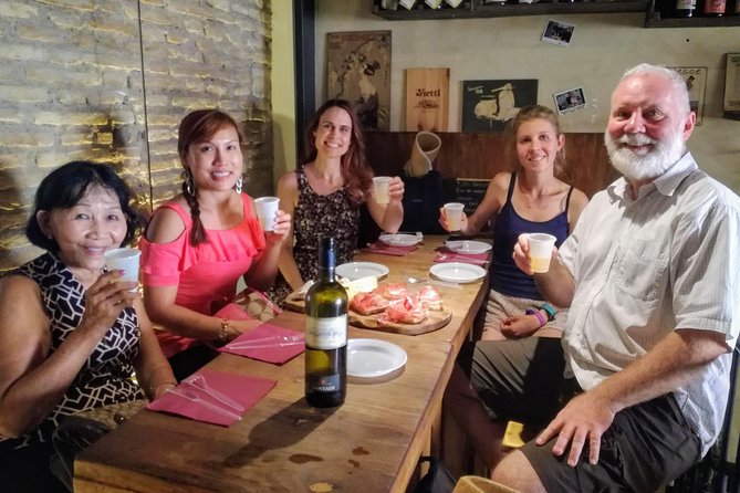Tasty Rome Street Food Tour around Campo de' Fiori Market & Jewish Ghetto - Walking into the Jewish Ghetto