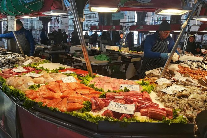 Tasty Street Food Tour of Venice City Center with Cicchetti & Local Specialties - Starting near Rialto Bridge