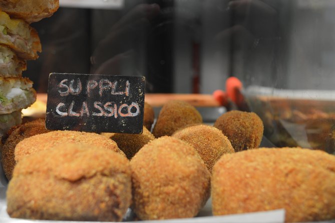 Tasty Trastevere Street Food Tour in Rome from Tiberine Island to Ponte Sisto - Trastevere’s lanes provide the sightseeing