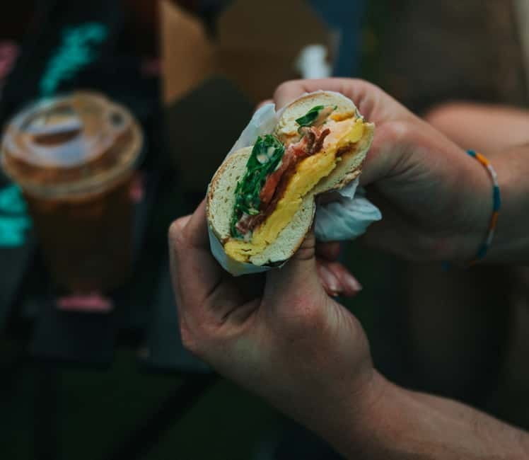 Tbilisi: Left Bank Alternative Street Food Tour with Drinks - Group size, walking, and who should book