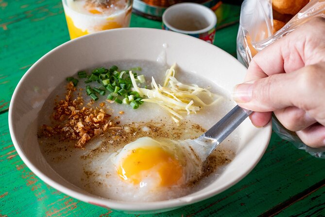 Thai Street Food & Morning Market Walking Tour in Hua Hin - Chat Chai market and the ingredients behind Thai cooking