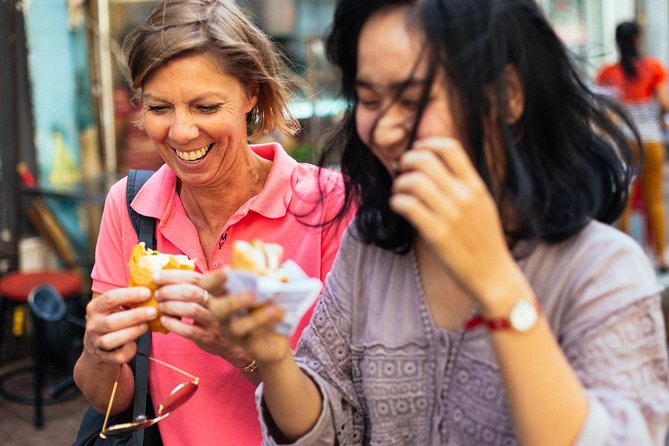 The 10 Tastings of Ho Chi Minh City With Locals: Private Street Food Tour - Banh mi and cane juice near major landmarks