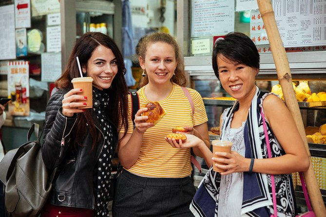 The 10 Tastings of Hong Kong With Locals: Private Street Food Tour - Meeting near Sai Ying Pun and starting in Sheung Wan