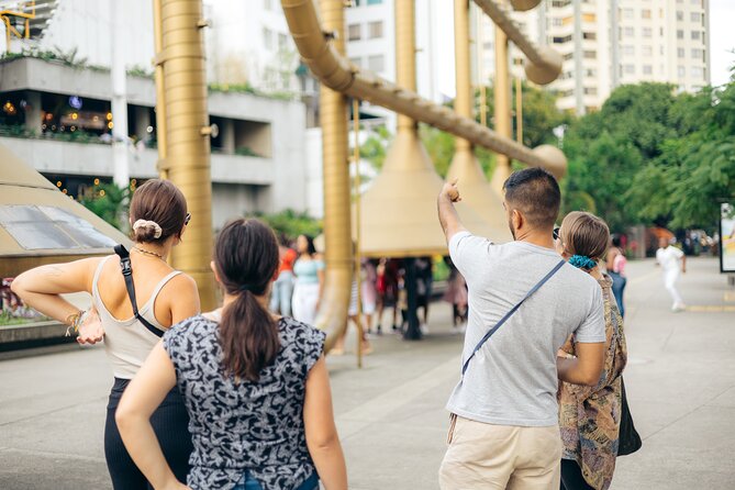 The Cali Street Food Walking Tour - Old Cali on Calle de la Escopeta