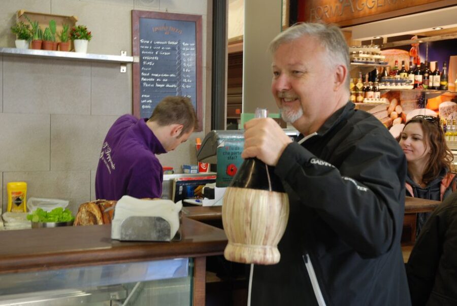 The Original Street Food & Market Tour of Florence - What the three-hour format feels like