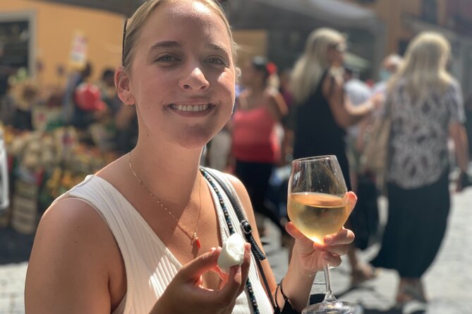 The Unfiltered Street Food & Market Tour of Naples (by Streaty) - Pizza, fish, cheese, and the right amount of hunger