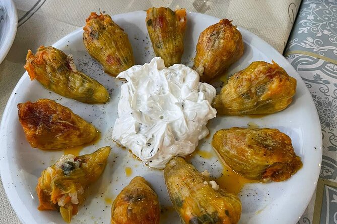 Thessaloniki Street Food Tour with a Local Guide - The guides make the difference