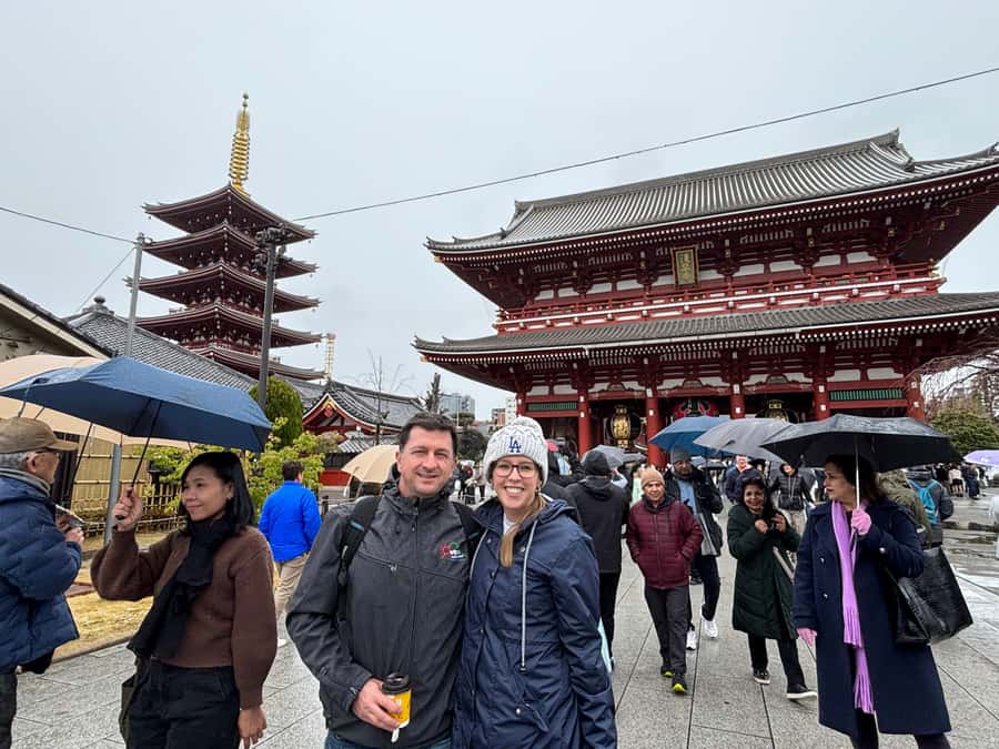 Tokyo: Sensoji Temple & Street Food: Private Tour with guide - Nakamise Street, snacks, and traditional shopping