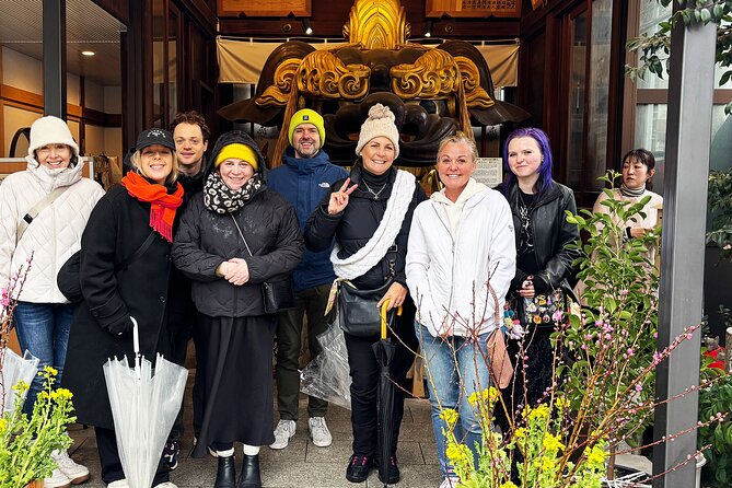 Tsukiji Fish Market: Street Food Tour with Tasting - Guide style: flexibility matters