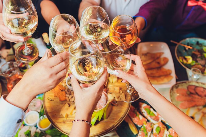 Turin: Sunset Food & Drinks Tour by Do Eat Better - What you actually eat and drink