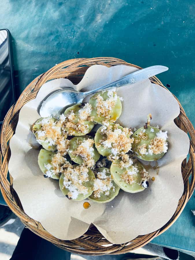 Ubud: Gianyar Night Market Food Tour with up to 17+ Tastings - Starting with Satay Lilit and Sambal Matah